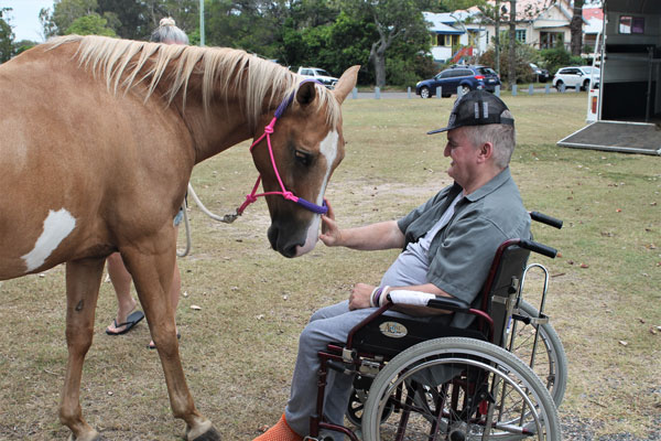 Residents from Gannet House had a special treat recently with the visit of Faith, a 12-year-old mare, and all the residents loved the experience. 