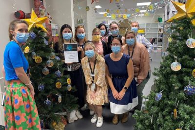 Highly Commended - Pharmacy staff and Staff Council co-chair, Alana Paviour (far left) and Executive Director, Helen Boocock (middle, back row).