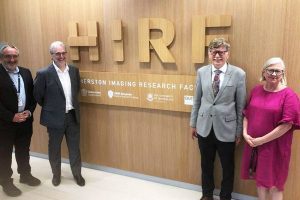 Director-General Shaun Drummond visited the Herston Imaging Research Facility (HIRF) 