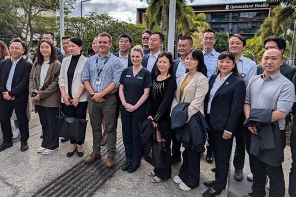 Chinese delegates had the opportunity to tour STARS and RBWH