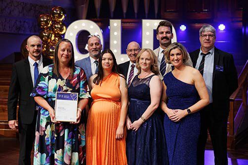 Metro North staff receiving Excellence Award and Highly Commended Award at the 2024 Queensland