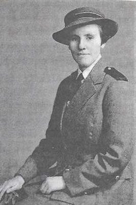 Joyce Tweddell in Australian Army Nursing Service uniform
