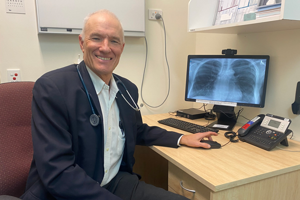 Respiratory specialist Dr Philip Masel encourages people with seasonal allergies to be aware of and avoid known triggers